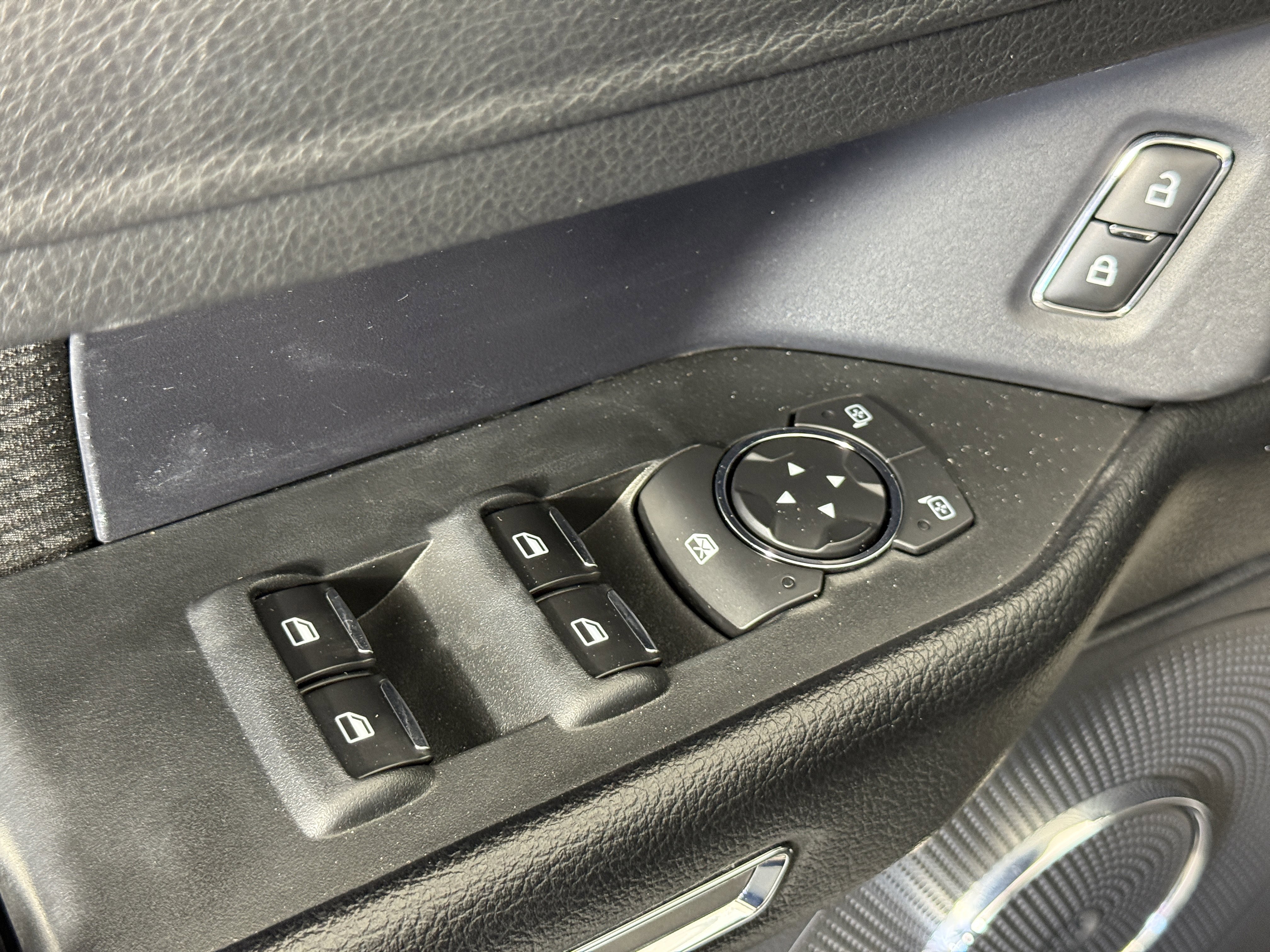 Certified 2020 Ford Expedition XLT image 16