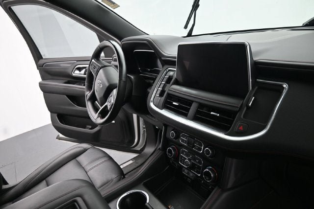 Used 2024 Chevrolet Tahoe RST w/ Luxury Package AWD/4WD image 17
