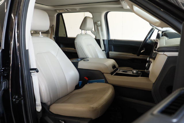 Certified 2024 Ford Expedition Max Limited RWD image 26
