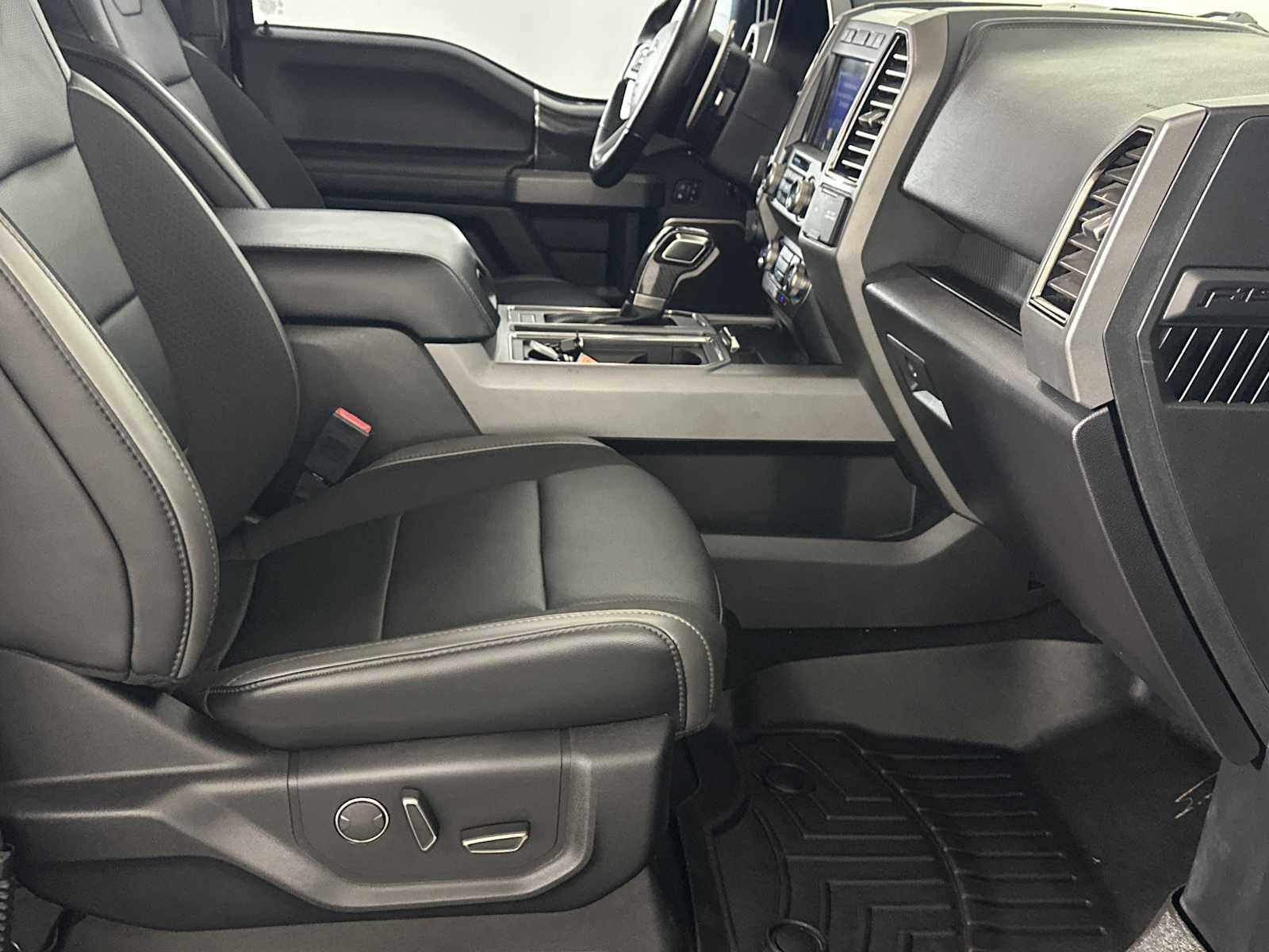 Certified 2019 Ford F150 Raptor w/ Equipment Group 802A Luxury AWD/4WD image 14