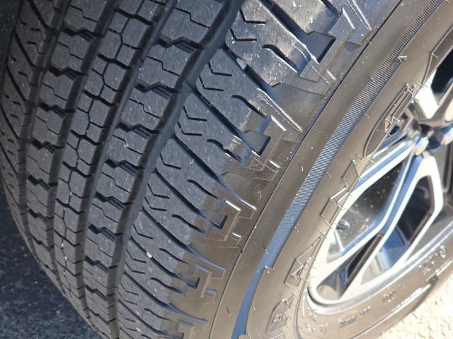 Certified 2022 Ford Expedition XLT image 29