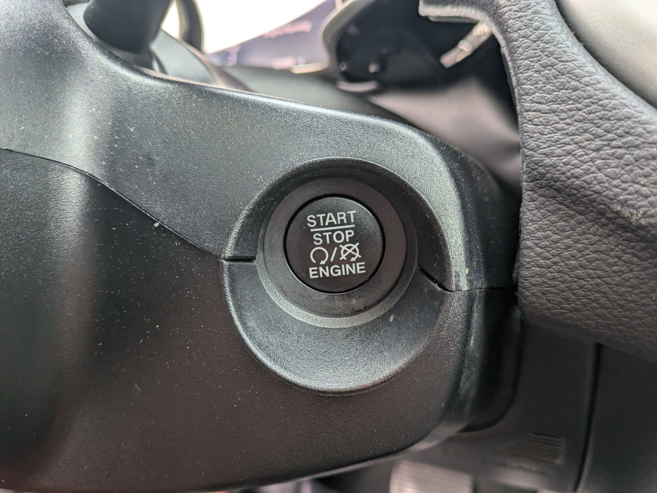 Used 2021 Jeep Compass Latitude w/ Sun and Sound Group image 23