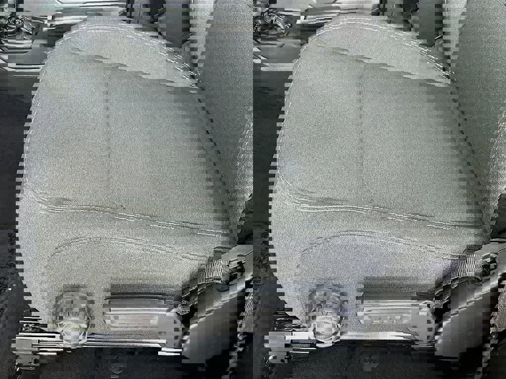 Used 2024 Jeep Wrangler Sport S image 28