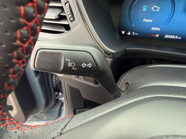 Certified 2025 Ford Escape ST-Line Select w/ Tech Pack #2 AWD/4WD image 38