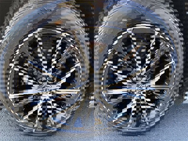 Used 2024 Toyota Camry SE image 10