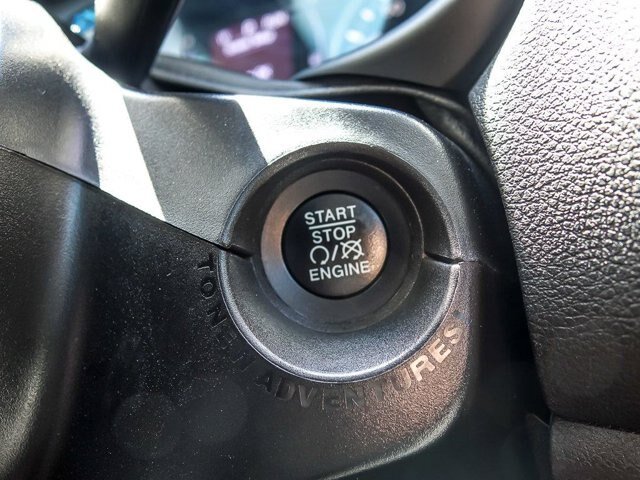 Used 2020 Jeep Renegade Latitude w/ Cold Weather Group AWD/4WD image 18