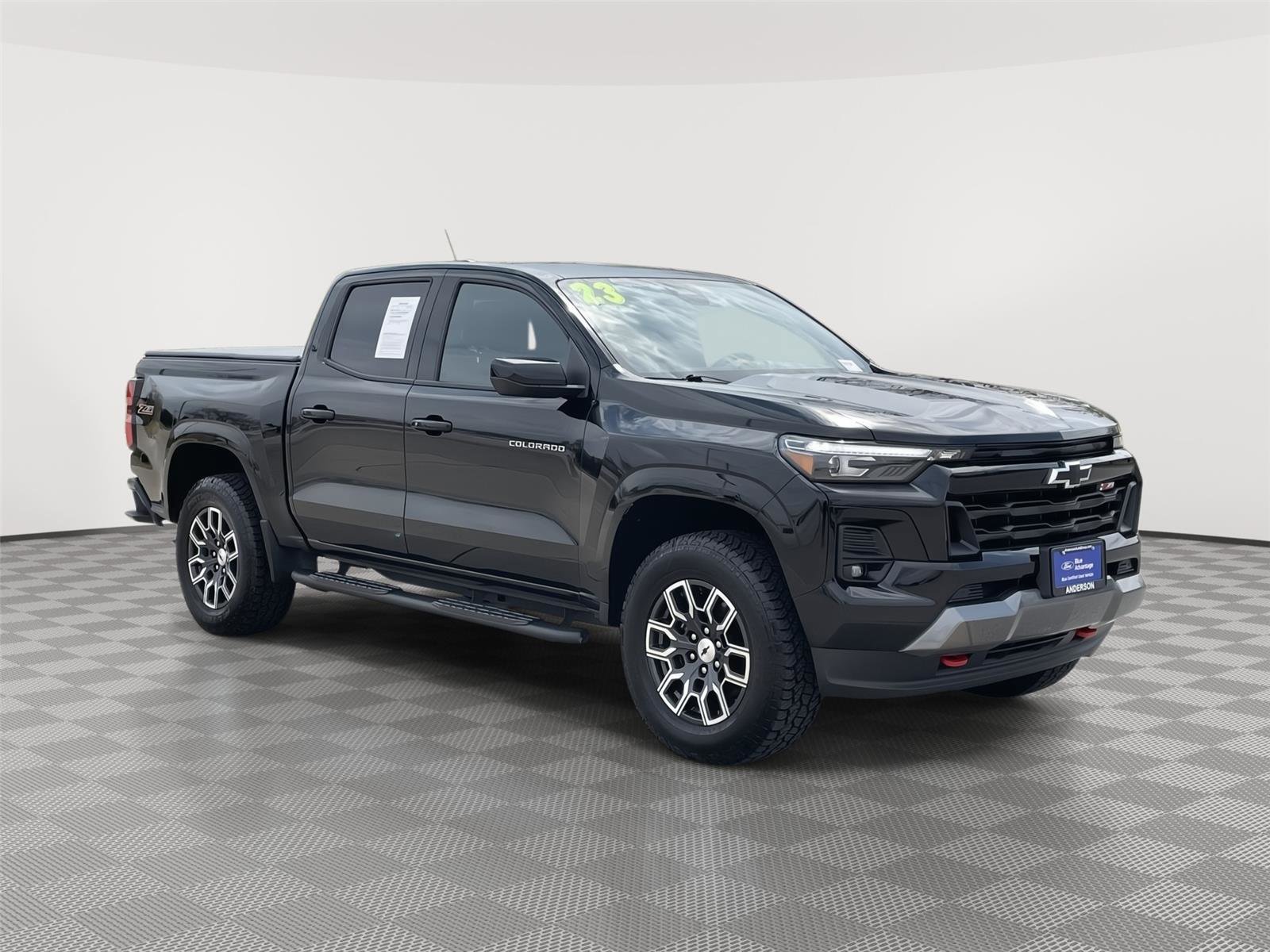 Used 2023 Chevrolet Colorado Z71 w/ Advanced Trailering Package AWD/4WD image 5