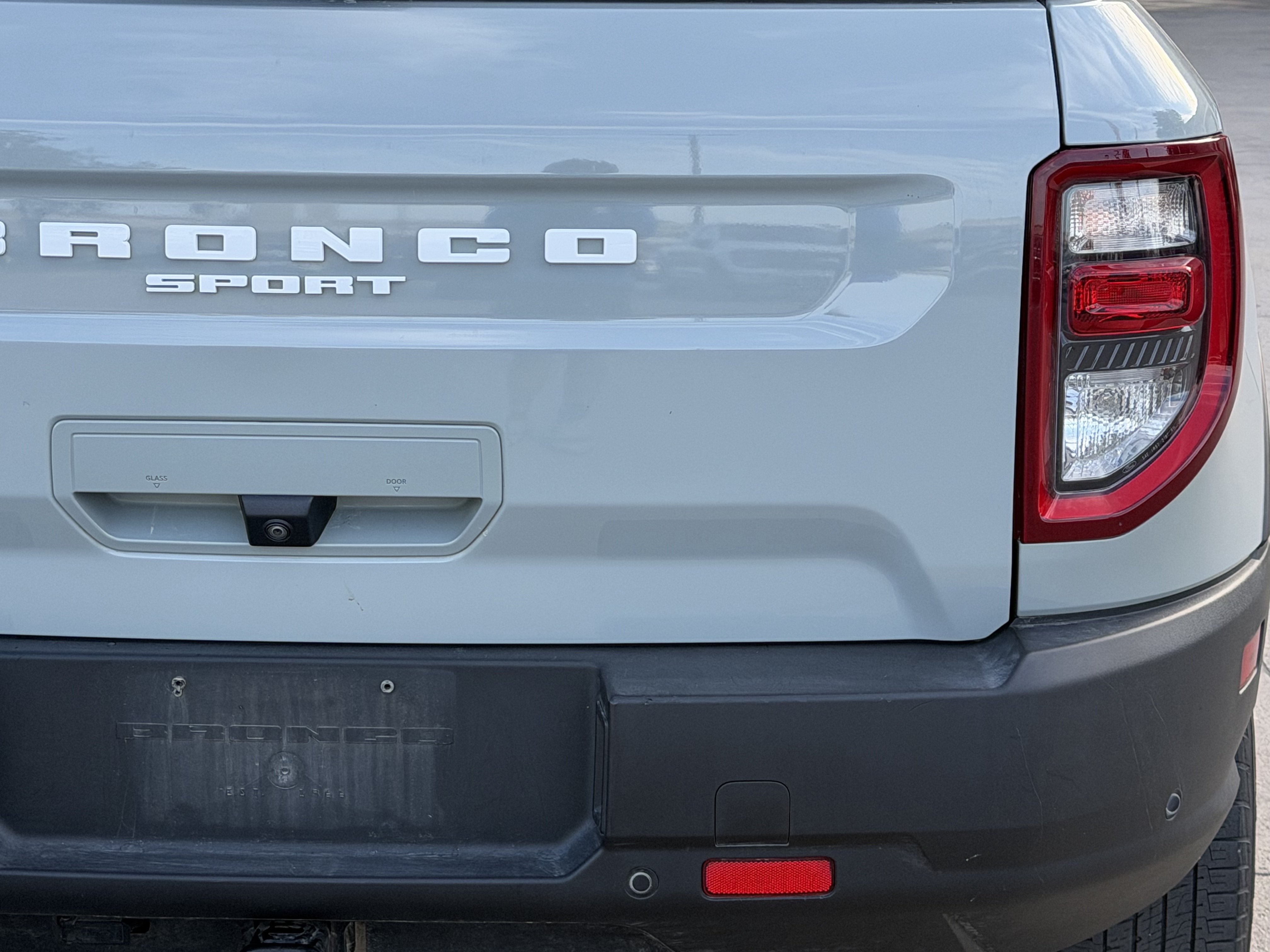 Certified 2021 Ford Bronco Sport Outer Banks w/ Outer Banks Package AWD/4WD image 6