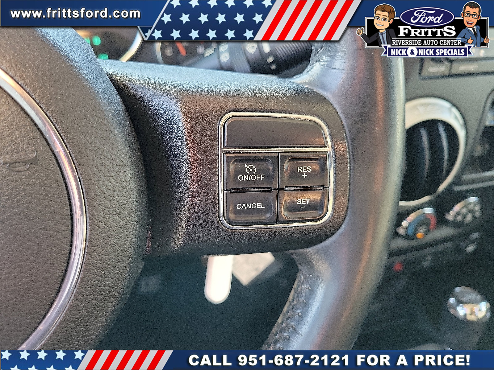 Used 2017 Jeep Wrangler Unlimited Rubicon w/ Connectivity Group AWD/4WD image 7
