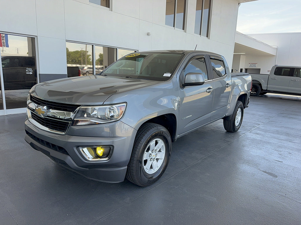 Used 2020 Chevrolet Colorado W/T w/ WT Convenience Package AWD/4WD image 2