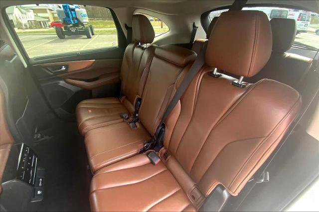 Used 2022 Acura MDX SH-AWD w/ Technology Package image 21