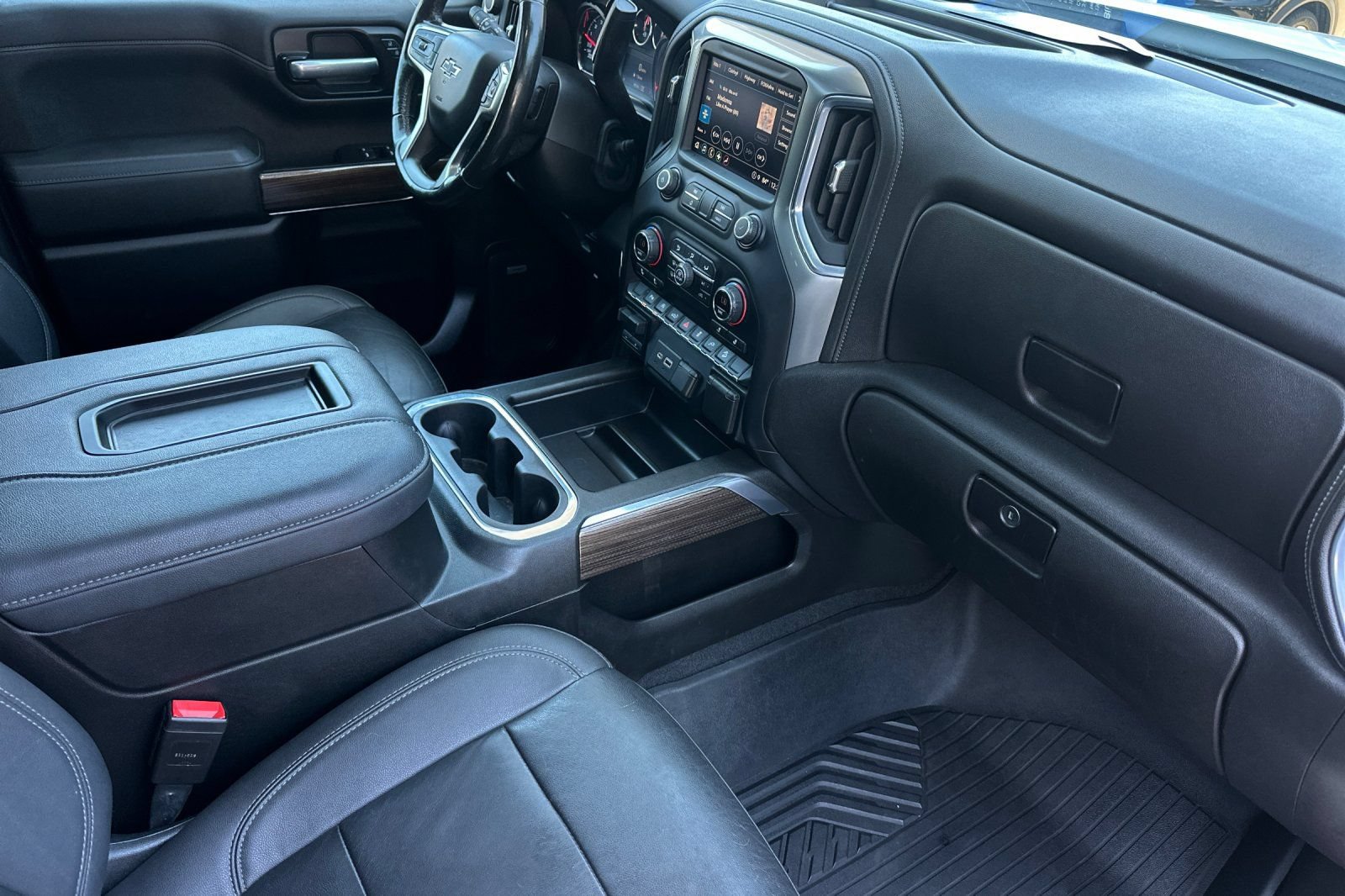 Used 2021 Chevrolet Silverado 1500 LT Trail Boss w/ Convenience Package II AWD/4WD image 14