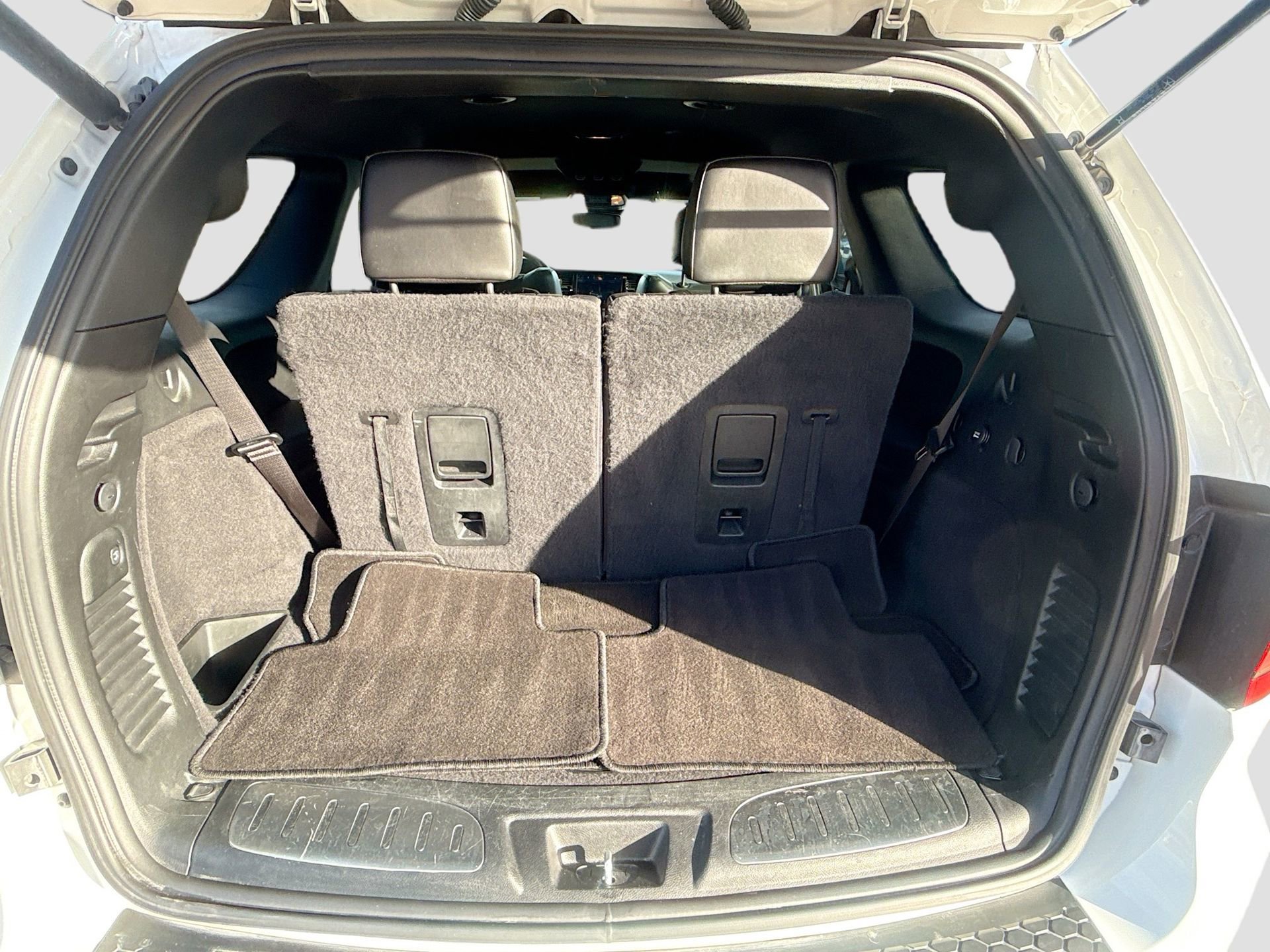 Used 2022 Dodge Durango GT image 31