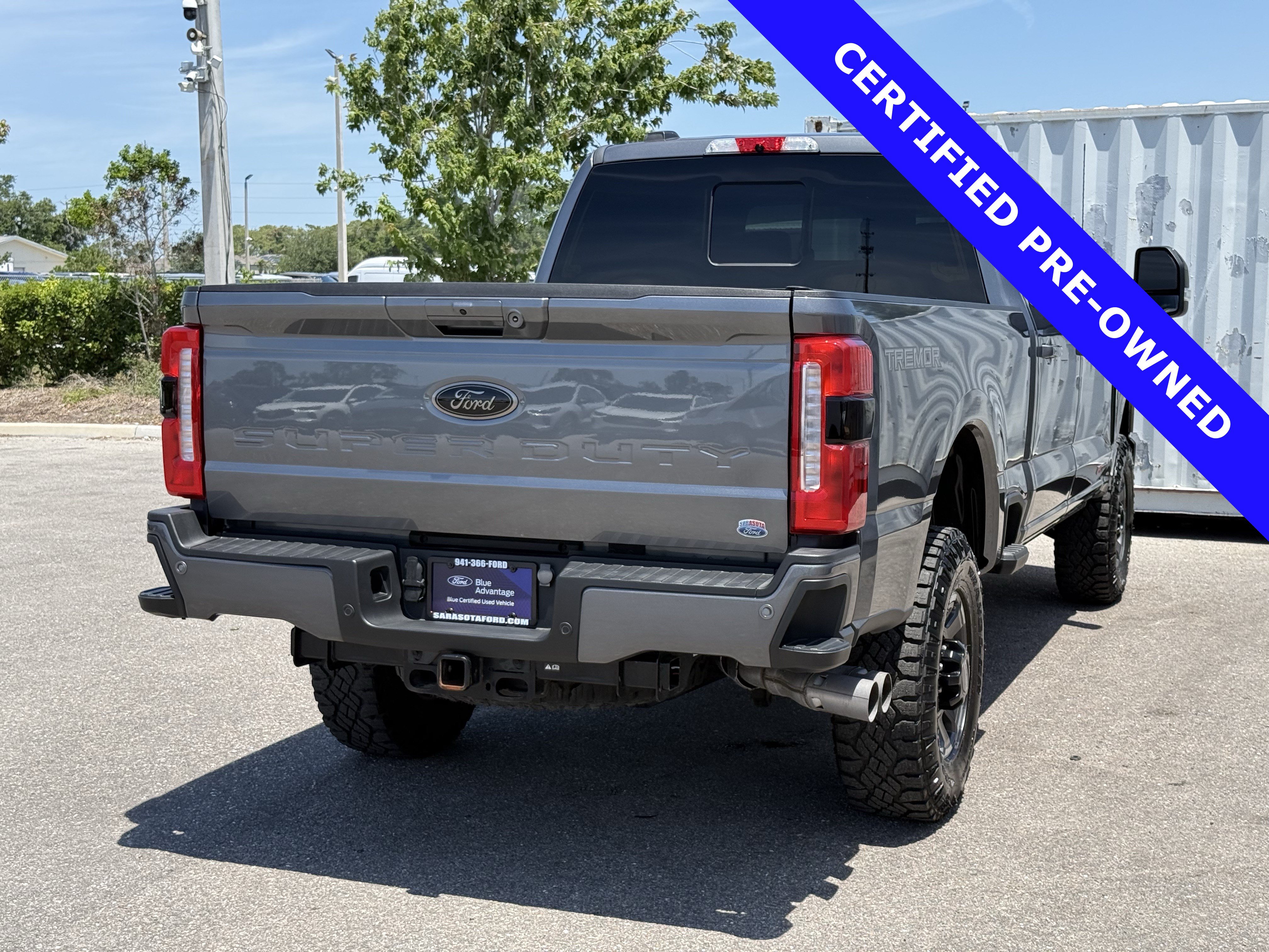 Certified 2023 Ford F350 Lariat w/ Lariat Ultimate Package AWD/4WD image 4