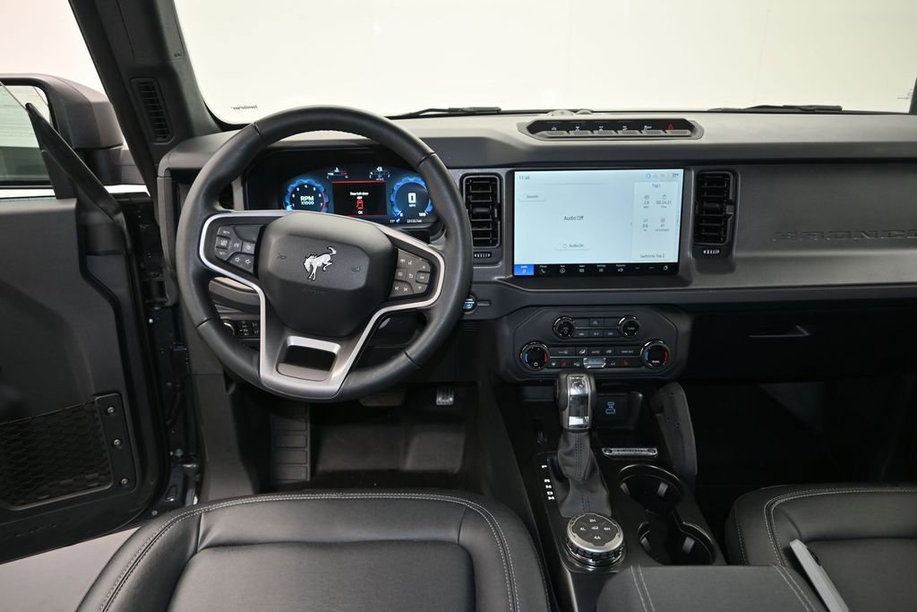 Certified 2025 Ford Bronco Badlands AWD/4WD image 16