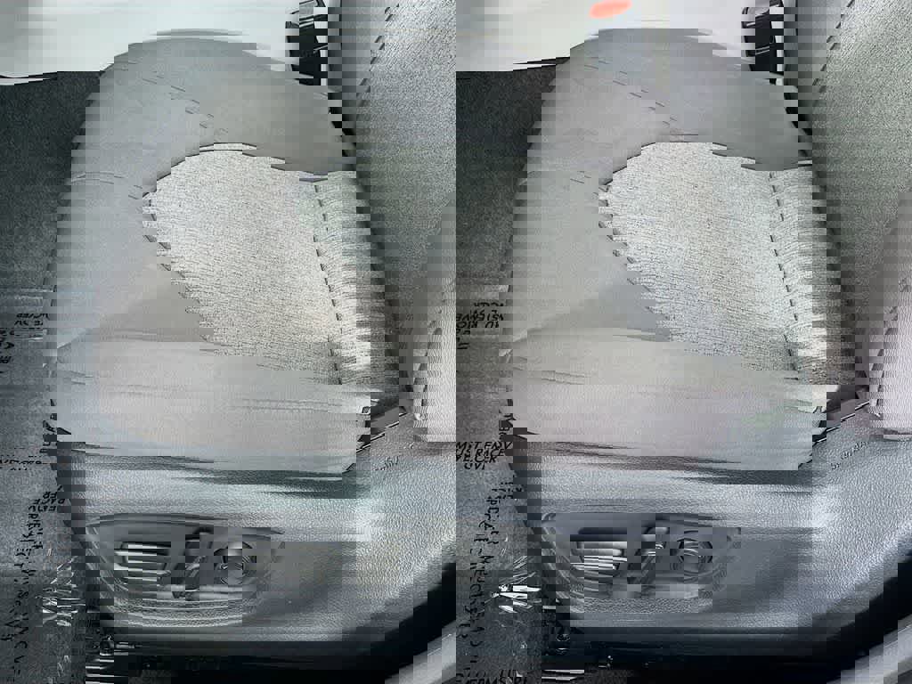 Used 2024 Toyota Camry LE image 29