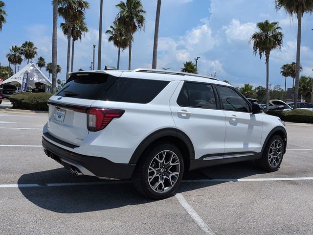 Certified 2025 Ford Explorer Platinum w/ Ultimate Package AWD/4WD image 4