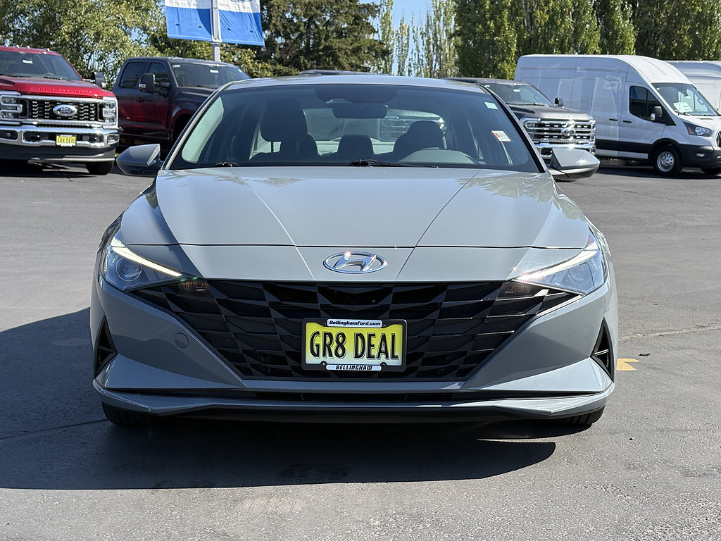 Used 2023 Hyundai Elantra Blue w/ Preferred Accessory Package FWD image 2