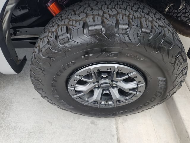 Certified 2022 Ford F150 Raptor w/ Raptor 37 Performance Package AWD/4WD image 45