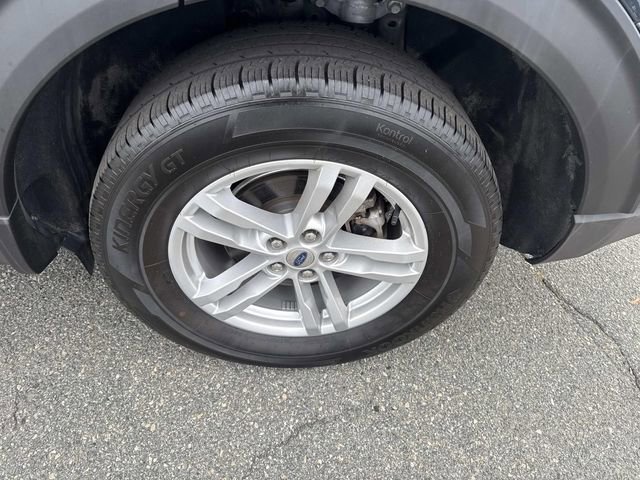 Certified 2022 Ford Explorer XLT w/ Class IV Trailer Tow Package image 17