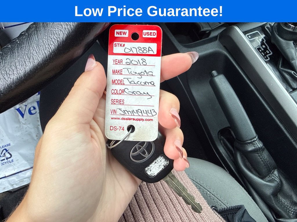 Used 2018 Toyota Tacoma SR5 AWD/4WD image 38