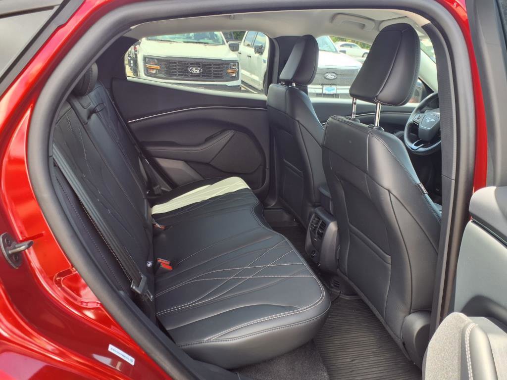 Certified 2023 Ford Mustang Mach-E Select w/ Comfort Package Lite image 6