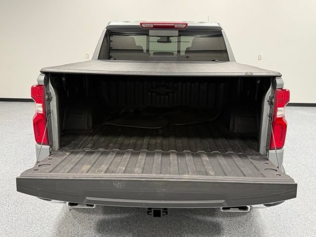 Used 2025 Chevrolet Silverado 1500 LTZ w/ LTZ Premium Package AWD/4WD image 12