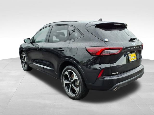 Certified 2023 Ford Escape ST-Line Select w/ Tech Pack #2 AWD/4WD image 6