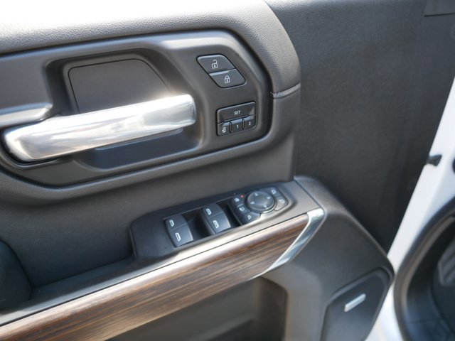 Used 2022 Chevrolet Silverado 3500 High Country w/ Z71 Off-Road Package AWD/4WD image 15