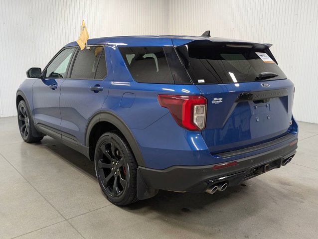 Certified 2022 Ford Explorer ST w/ ST High-Performance Pack image 3