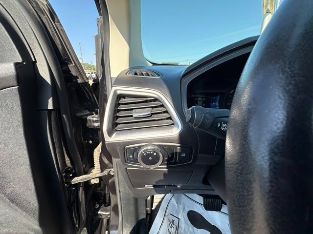 Certified 2024 Ford Edge SEL AWD/4WD image 16