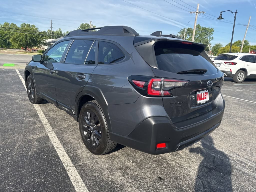 Used 2023 Subaru Outback Onyx Edition AWD/4WD image 5