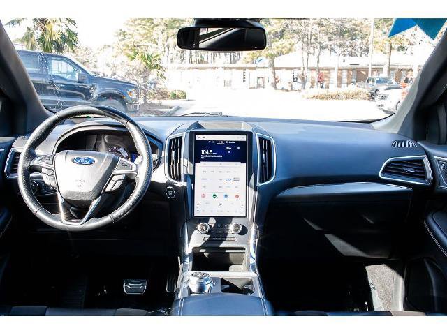 Certified 2022 Ford Edge ST w/ Equipment Group 401A image 12