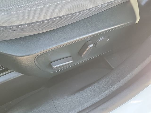Certified 2022 Ford Escape SE w/ SE Sport Appearance Package FWD image 23