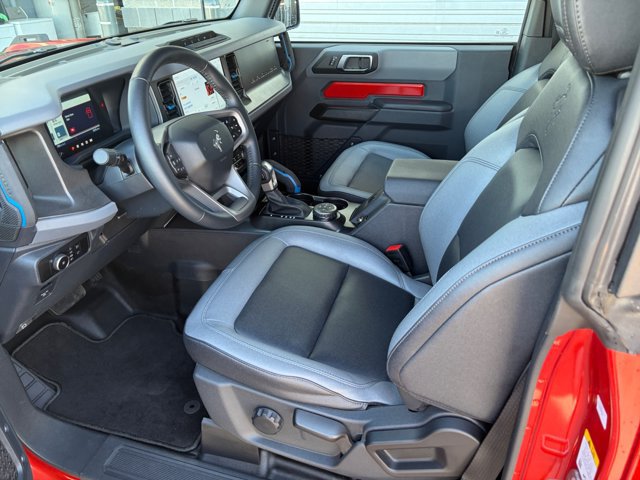 Certified 2024 Ford Bronco Black Diamond w/ Sasquatch Package AWD/4WD image 14