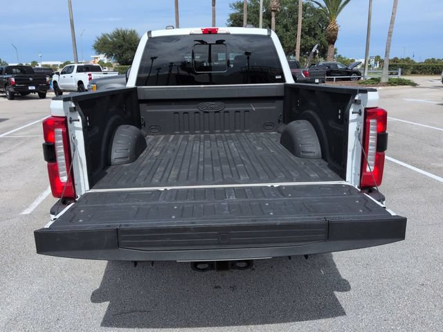 Certified 2025 Ford F250 Lariat w/ Lariat Ultimate Package AWD/4WD image 13
