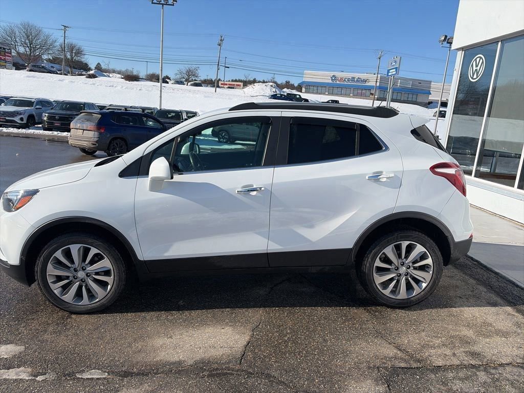 Used 2020 Buick Encore Preferred image 4