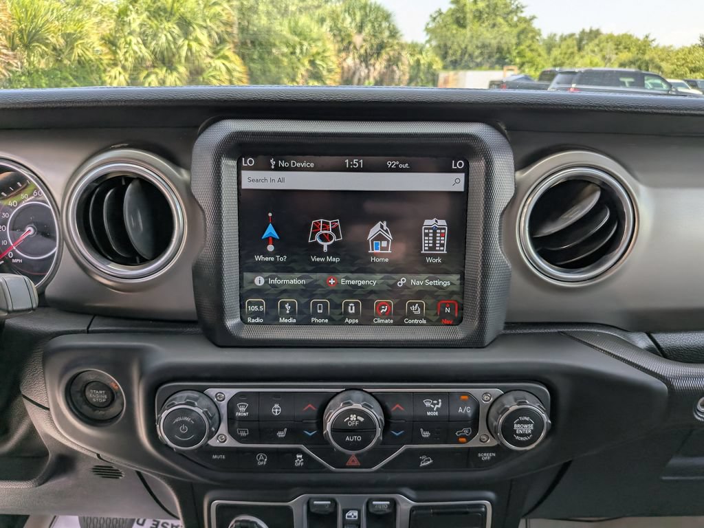 Used 2018 Jeep Wrangler Unlimited Rubicon AWD/4WD image 24