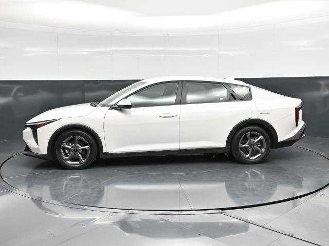 Used 2025 Kia K4 FWD image 6
