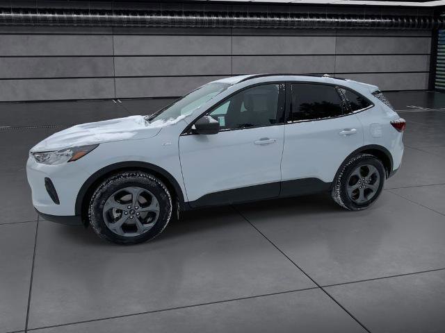 Certified 2025 Ford Escape ST-Line w/ Cold Weather Package image 3