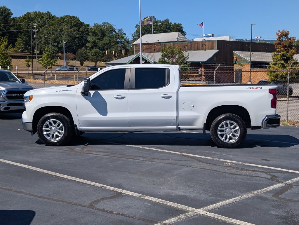 Used 2024 Chevrolet Silverado 1500 LT w/ Max Trailering Package AWD/4WD image 6