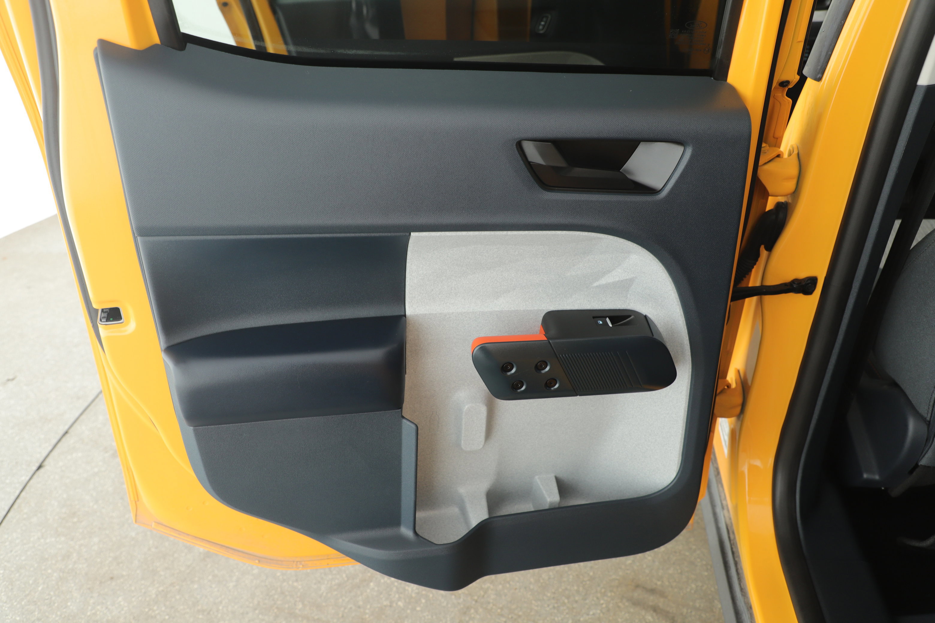 Certified 2023 Ford Maverick XLT w/ XLT Luxury Package image 10