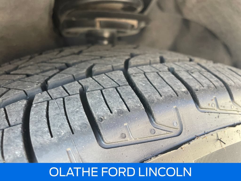 Certified 2023 Ford Escape ST-Line w/ Tech Pack #1 FWD image 33