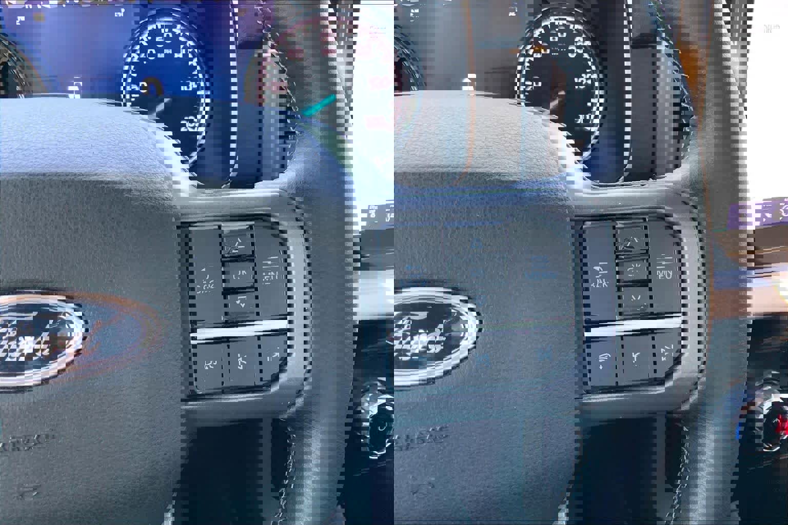 Certified 2023 Ford F150 Lariat image 25