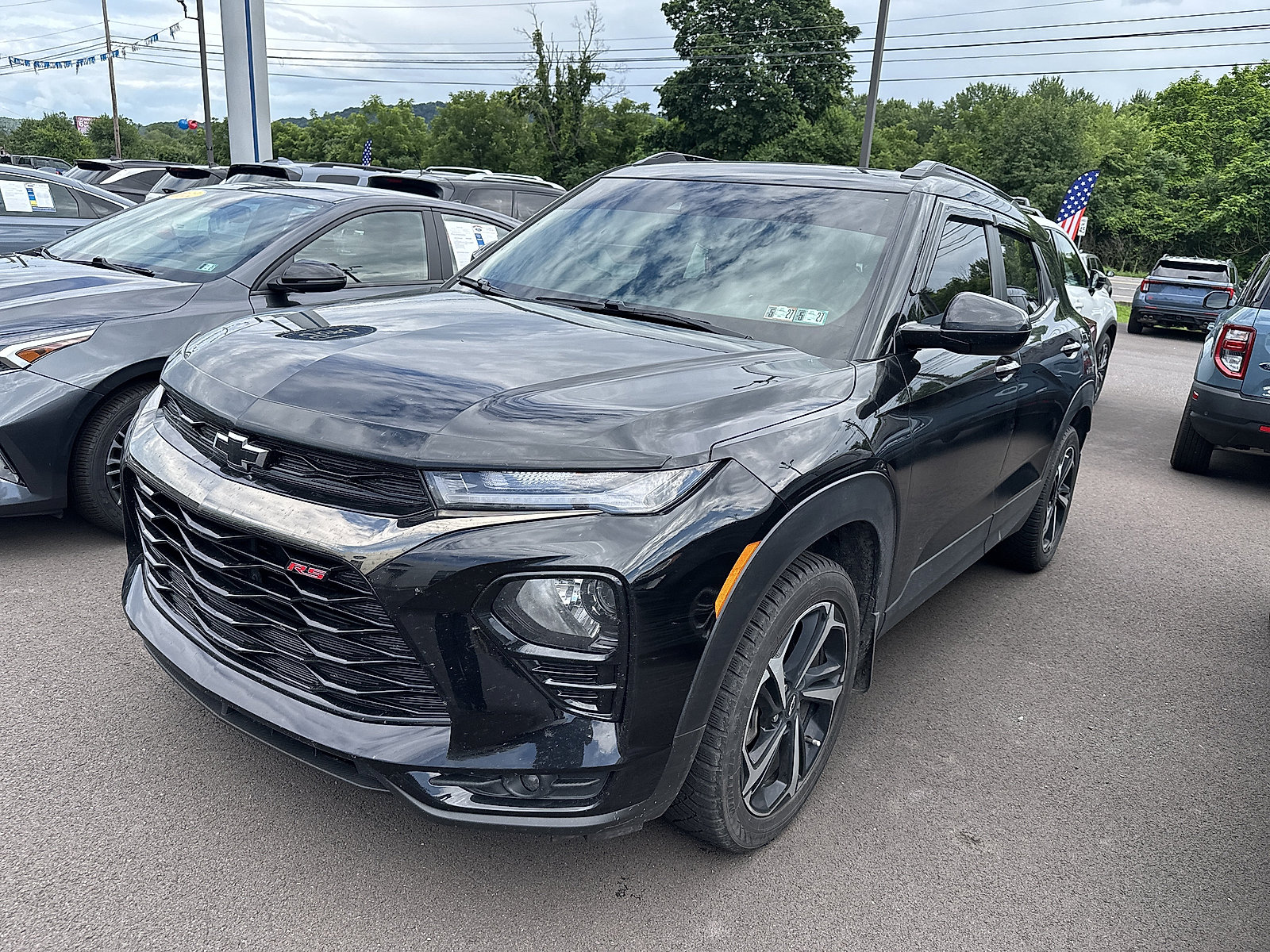 Used 2022 Chevrolet TrailBlazer RS w/ Sun and Liftgate Package AWD/4WD image 5
