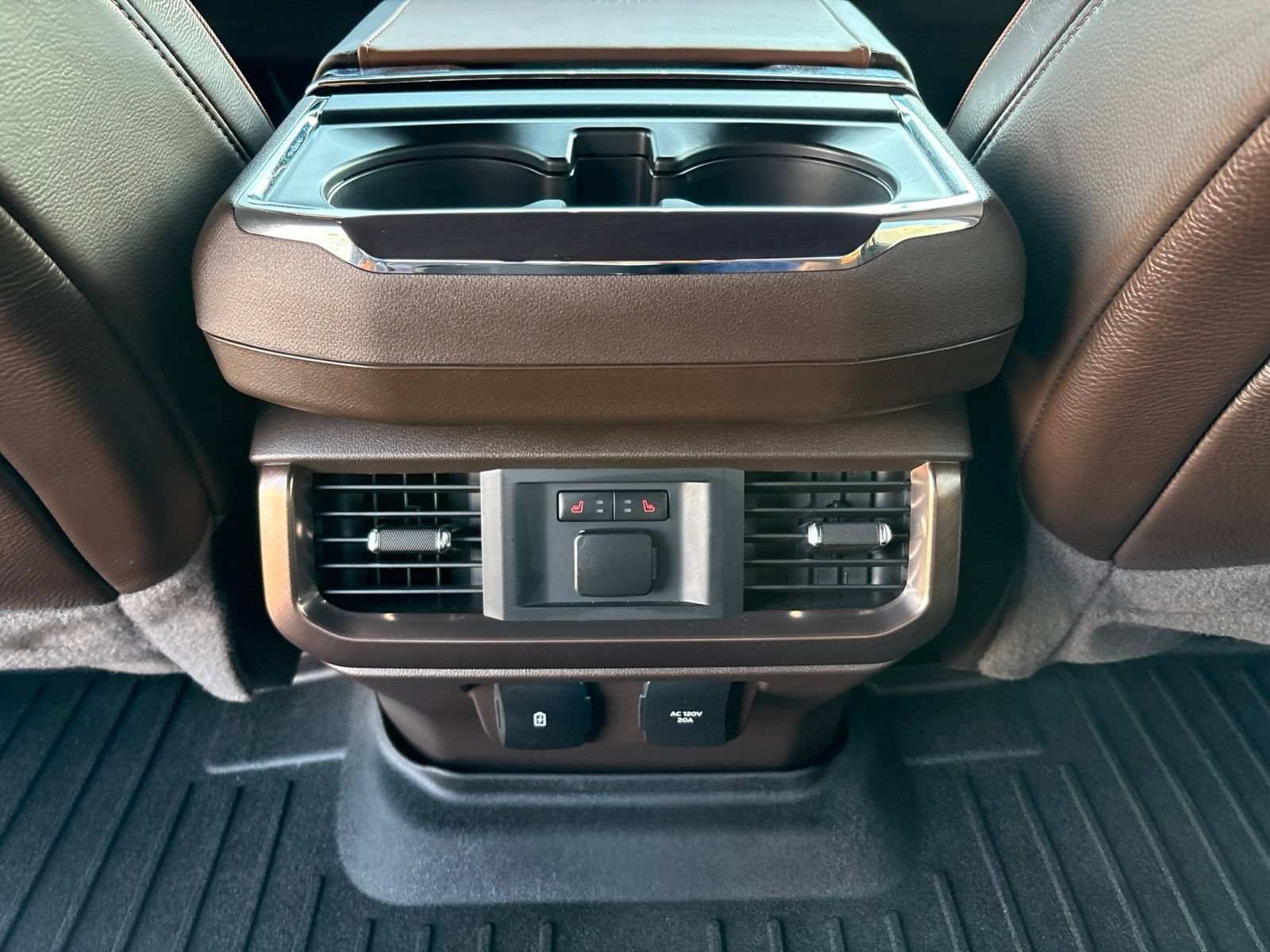 Certified 2024 Ford F150 King Ranch AWD/4WD image 13