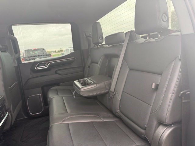 Used 2023 Chevrolet Silverado 1500 LTZ AWD/4WD image 27