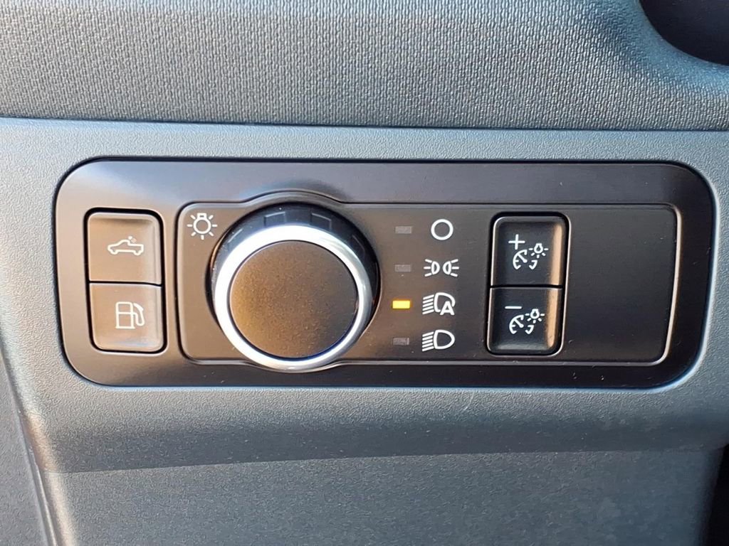 Certified 2023 Ford Maverick Lariat w/ Lariat Luxury Package FWD image 16