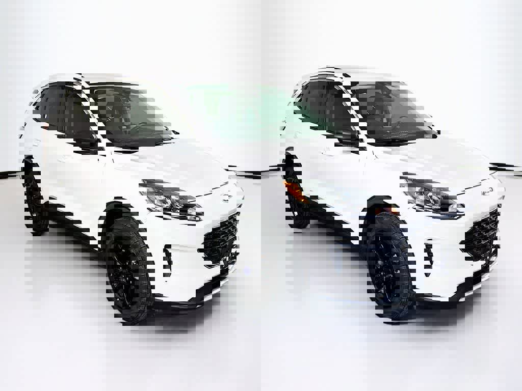 Certified 2022 Ford Escape SE w/ Cold Weather Package image 7