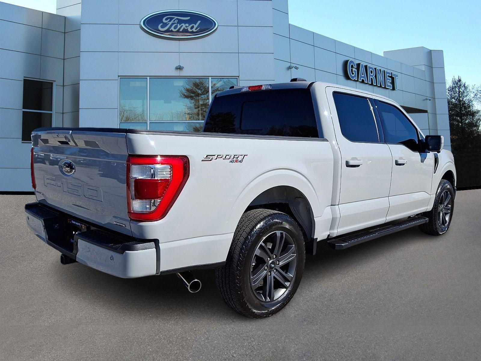 Certified 2023 Ford F150 Lariat w/ Equipment Group 502A High image 4